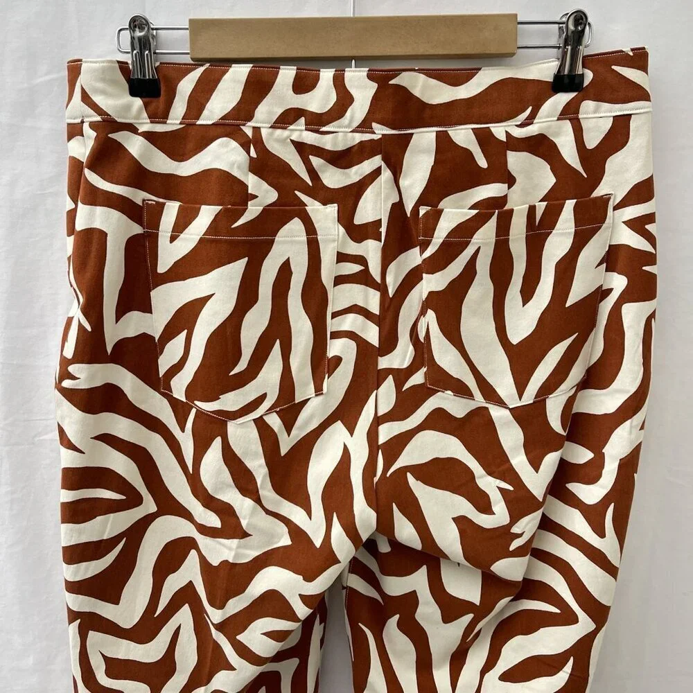 SPANX On-the-Go Ankle Slim Straight Pant Pull On Clay Zebra Stripe Brown Women L - Picture 6 of 16